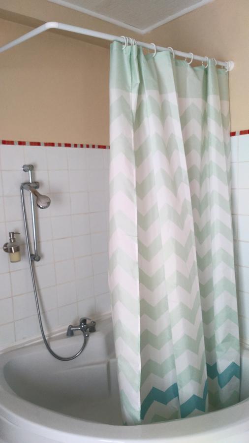 Allo Allo Bed & Breakfast Le Grand-Bourg Bagian luar foto